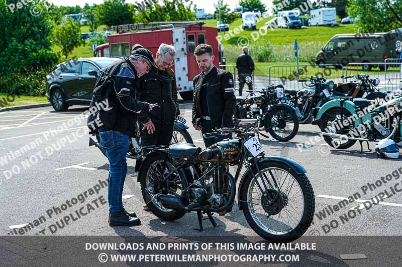 Vintage motorcycle club;eventdigitalimages;no limits trackdays;peter wileman photography;vintage motocycles;vmcc banbury run photographs